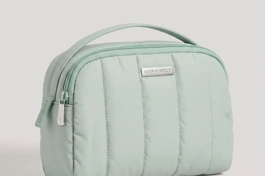 Compression Packing Cosmetic Bags — Bulk cosmetic bag production detail