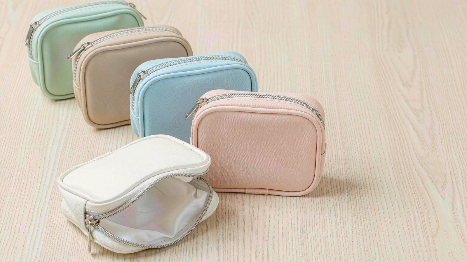 Cosmetic Bag Materials — custom cosmetic bag programme hero