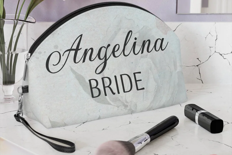 Eyelash & Eyebrow Tool Cases — Toiletry bag and cosmetic pouch specification