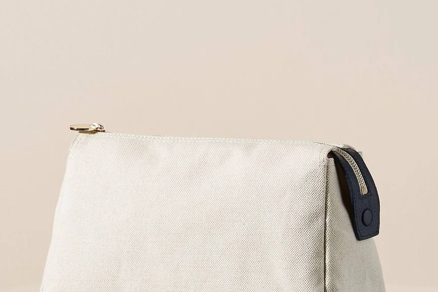 High Volume Custom Makeup Bags — Custom cosmetic bag and makeup bag programme