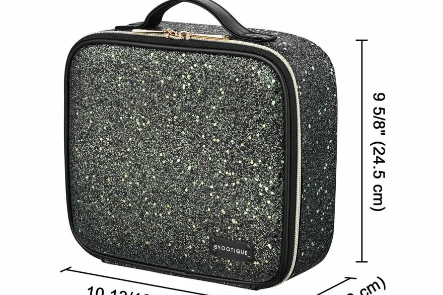 Toiletry Bags for Military Personnel — Beauty bag material and construction detail
