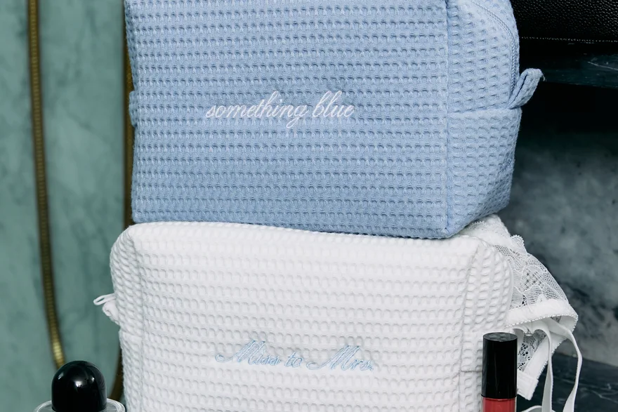 Travel Cosmetic Bags with Clear Compartments — Custom cosmetic bag and makeup bag programme